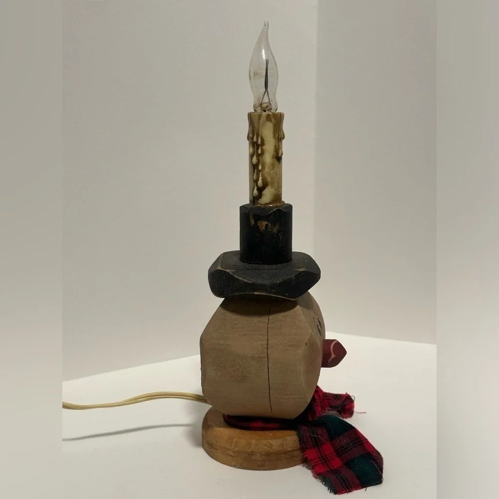 N/A wooden snowman